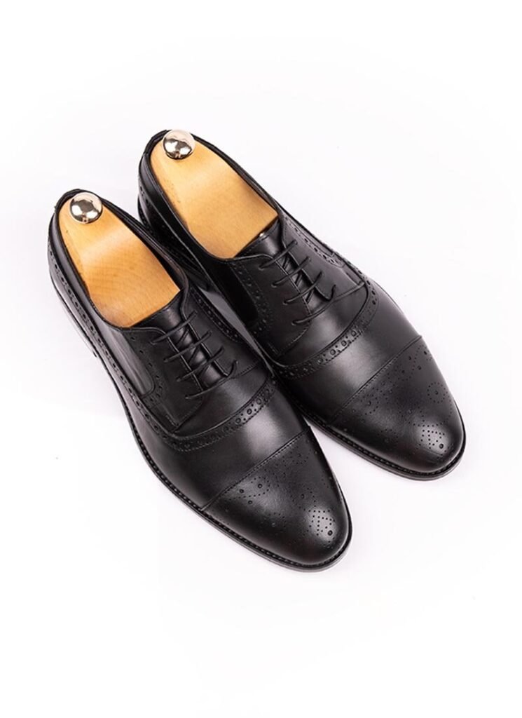 pantofi din piele in negru
