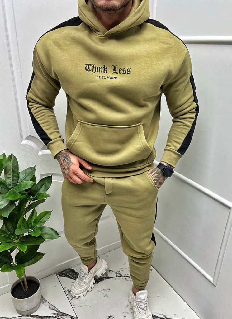 Compleu khaki cu marginea laterala neagra L10004-5