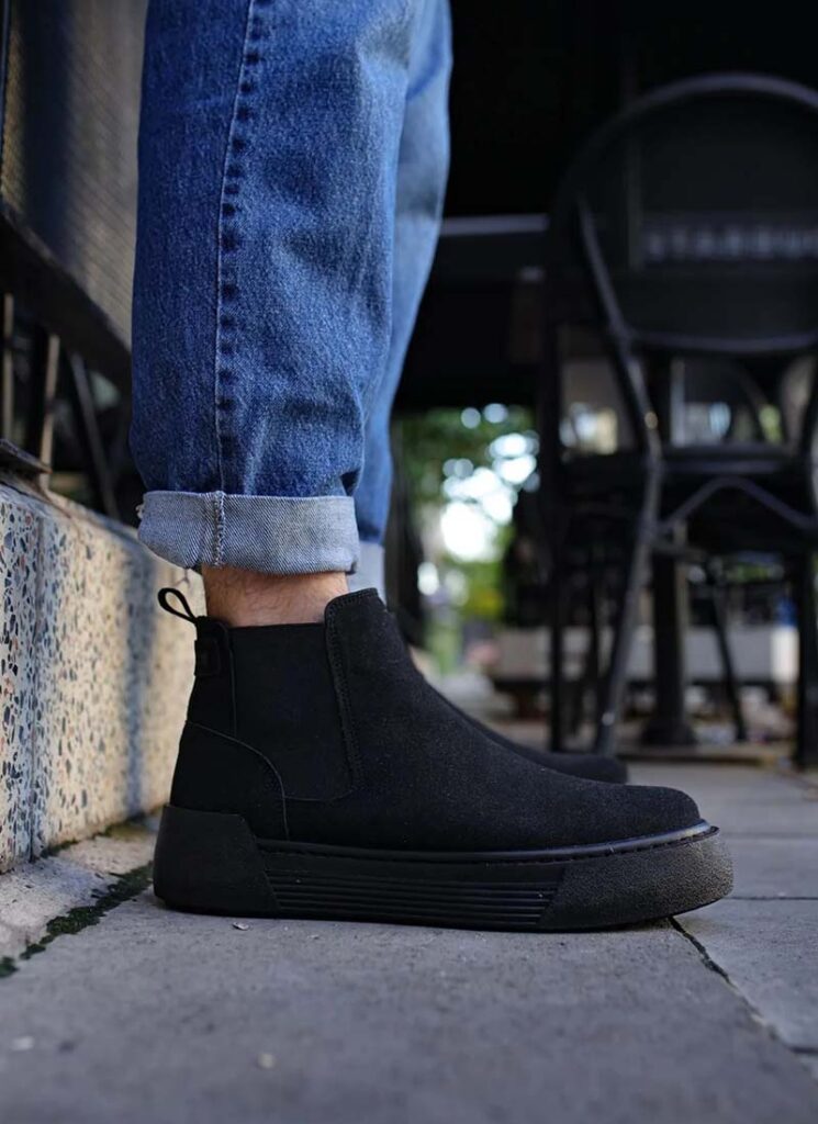 Ghete barbati negre piele intoarsa
