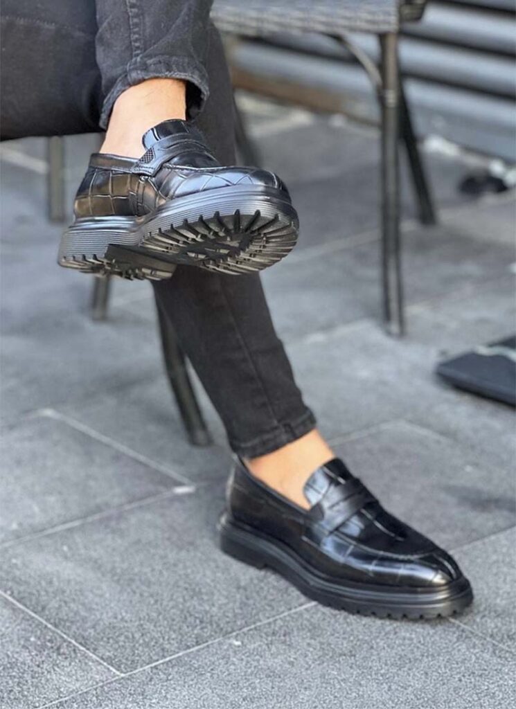 Pantofi barbati din pielea neagra print de crocodil