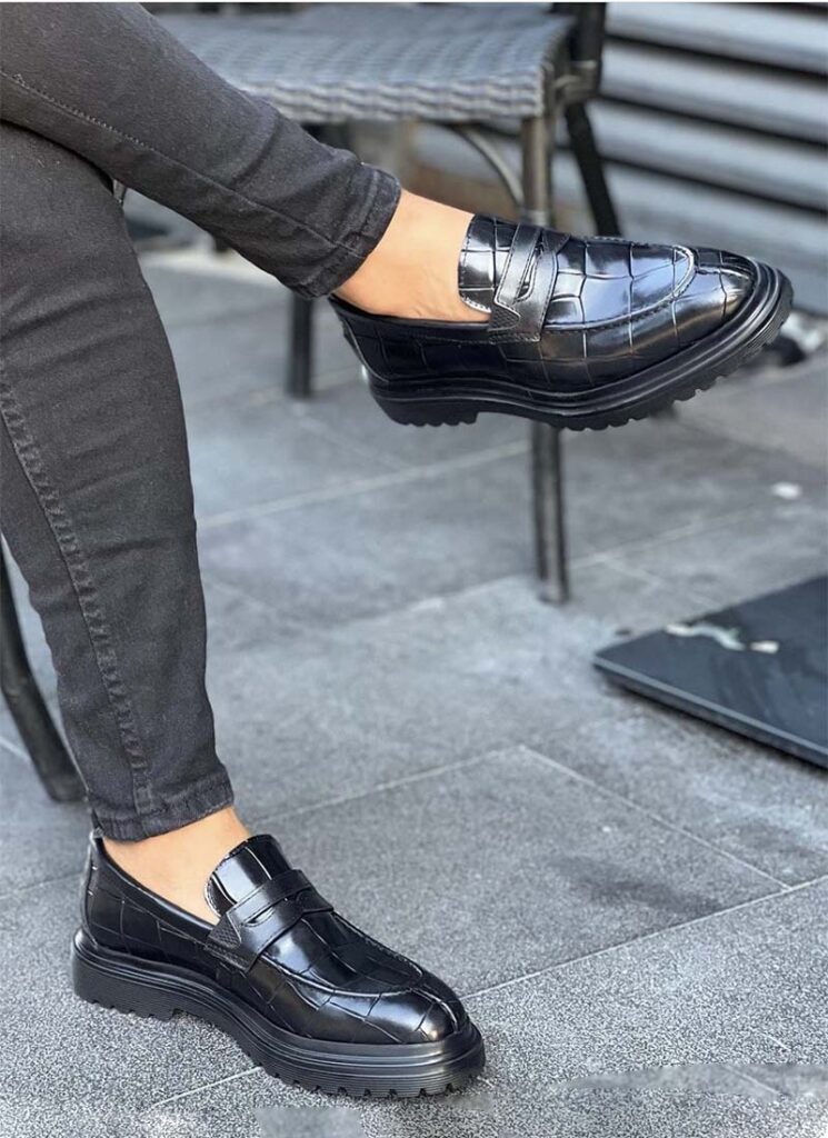 Pantofi barbati din pielea neagra print de crocodil
