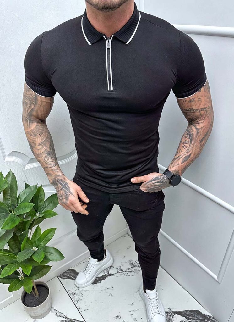 Tricou barbati negru cu guler si fermoar