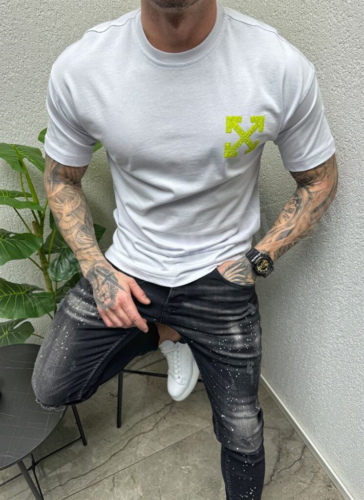 Tricou barbatesc alb cu imprimeu T013-2