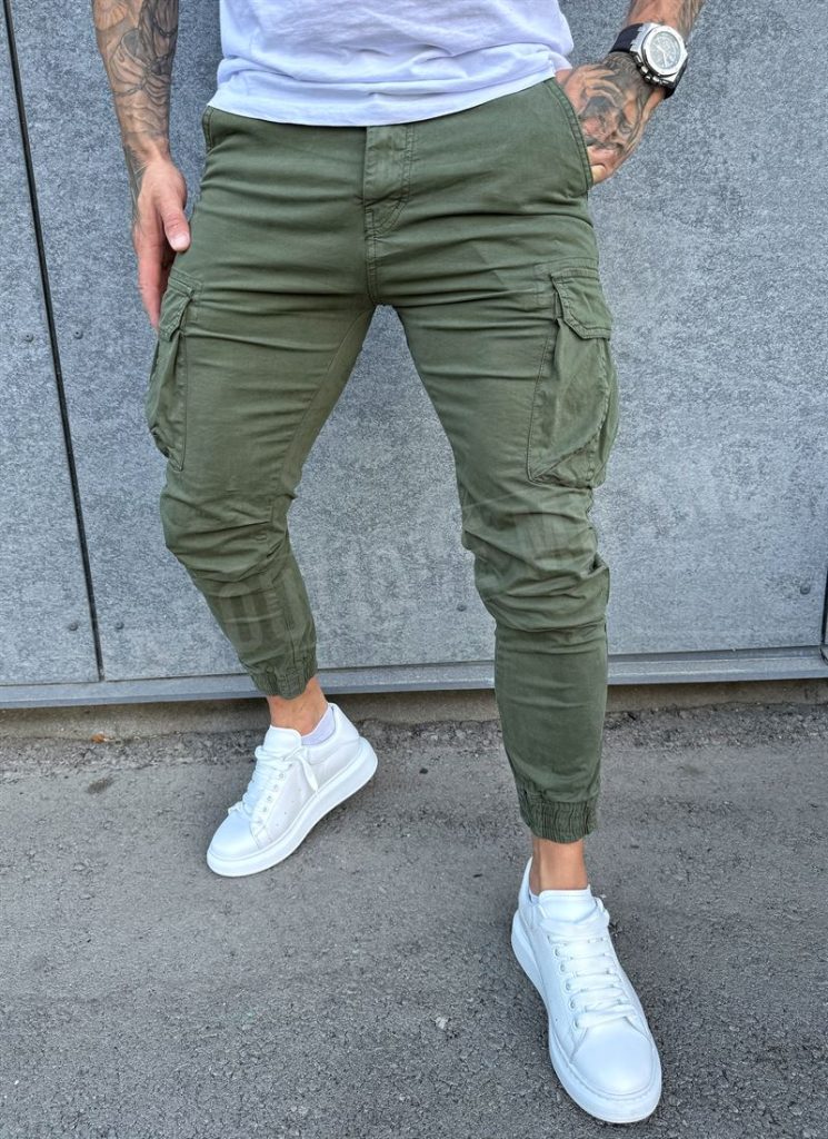 Pantaloni barbatesti verdi cu cargo buzunare