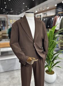 Costum barbatesti sportiv-elegant in maro 4165-2
