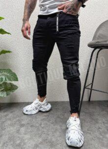 Blugi barbatesti de culoare neagra