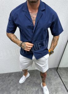 Compleu barbatesc cu camasa albastra si pantaloni albi L2493-1