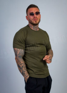 Tricou barbatesc din tricot fin verde cu guler rotund T607-23