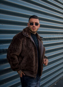 Geaca barbateasca bomber reversibila maro – model „2-IN-1 REVERSIBLE AVIATOR” K88631-3