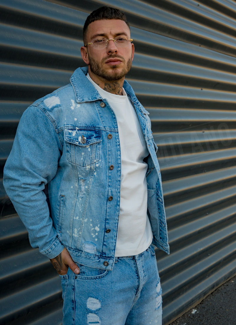 Geaca barbateasca denim bleu cu stropi si efect de uzura D1314
